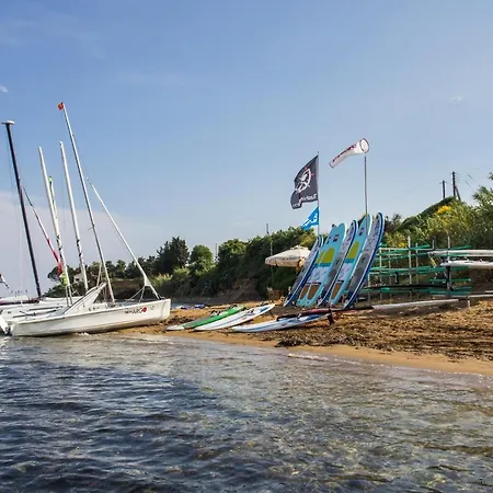 Apolafsi 公寓式酒店