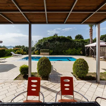 公寓式酒店 Apolafsi