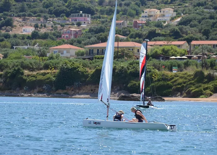 Apolafsi Apartmanhotel Lixúri