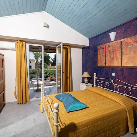 Apolafsi Apartmanhotel Lixúri