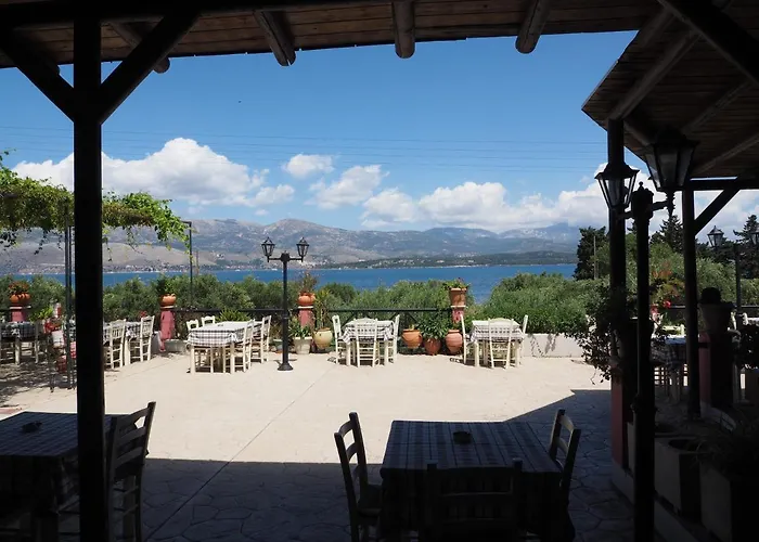 Apolafsi Hotel de apartamente Lixouri